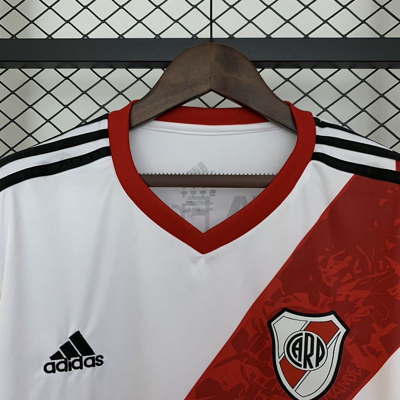 Retro 2013-14 River Plate Home Long Sleeve Football Jersey retro