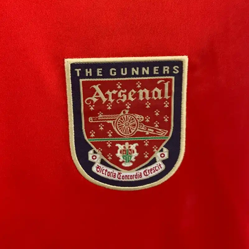 Retro 1999-02 Arsenal Home BERGKAMP ADAMS HENRY Football jersey retro