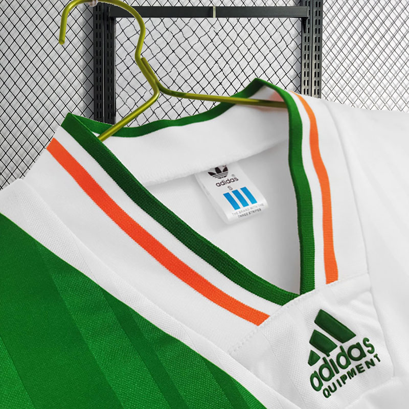 retro 1992-94 Republic of Ireland away retro football jersey Fan version