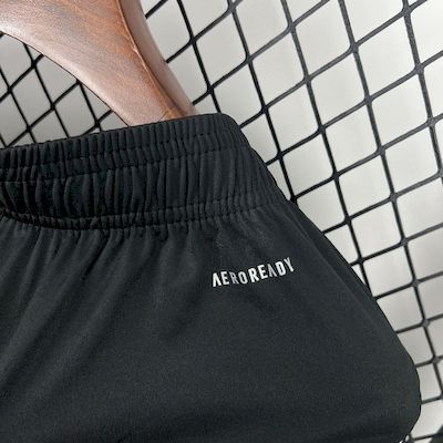 2025-26 shorts Manchester United Home Shorts