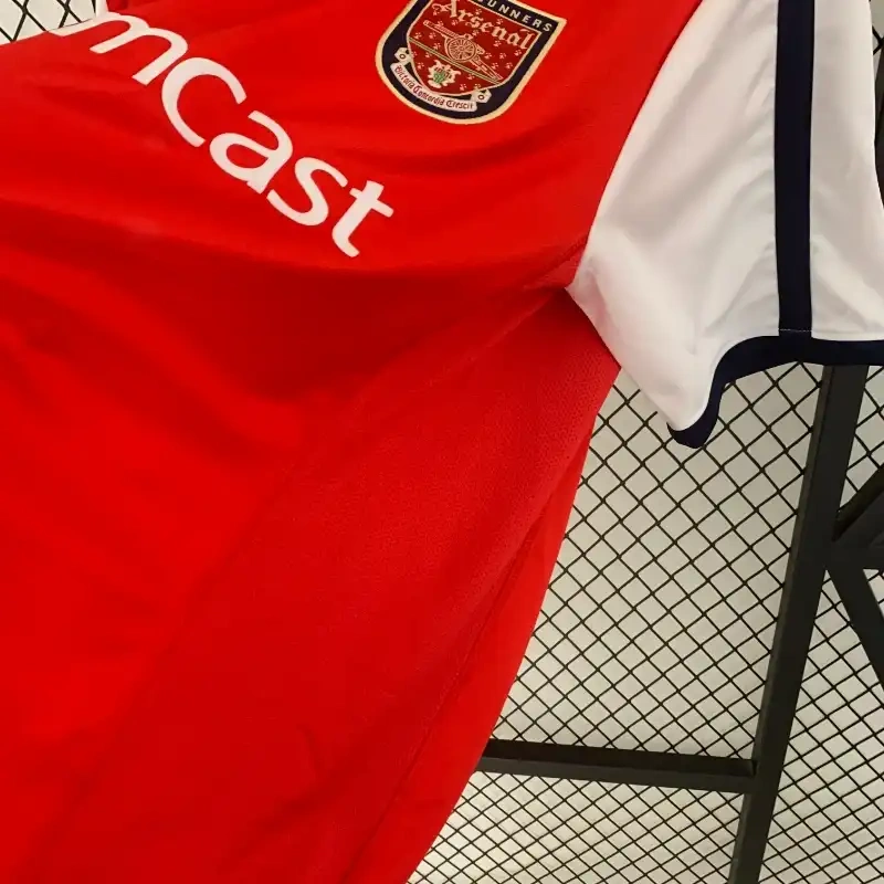 Retro 1999-02 Arsenal Home BERGKAMP ADAMS HENRY Football jersey retro