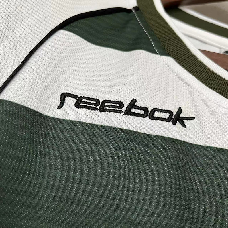2001-03 Retro Sporting Lisbon Home Football Shirt 1:1 Thai Quality