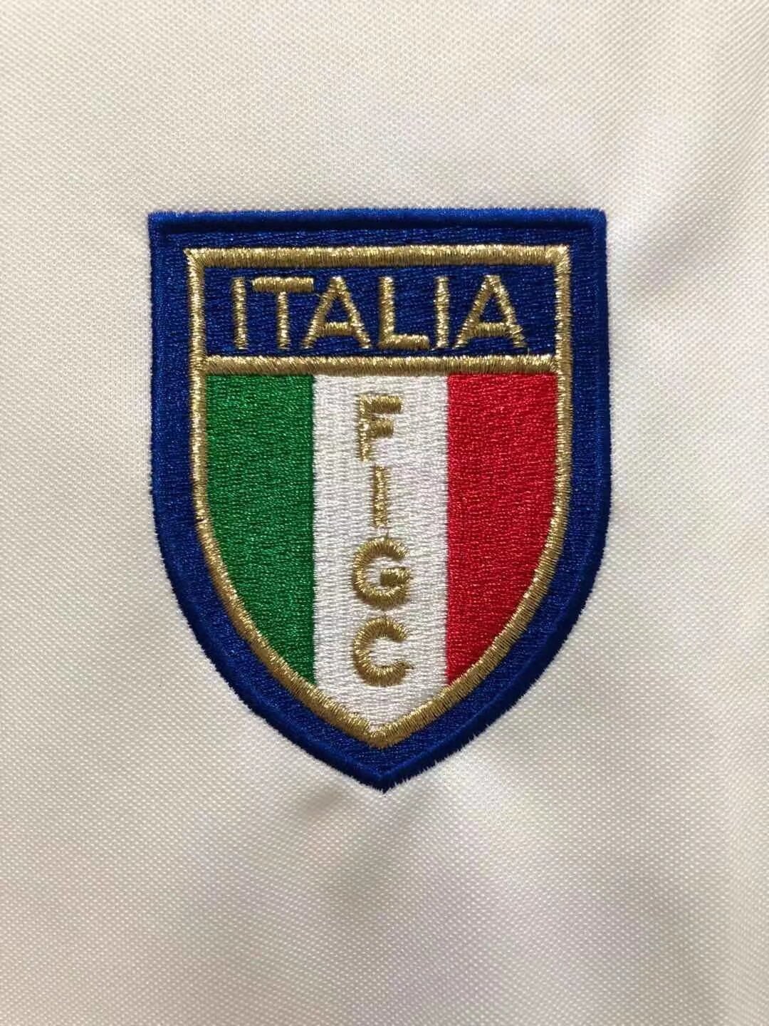 retro 1982 Italy Away football jersey retro