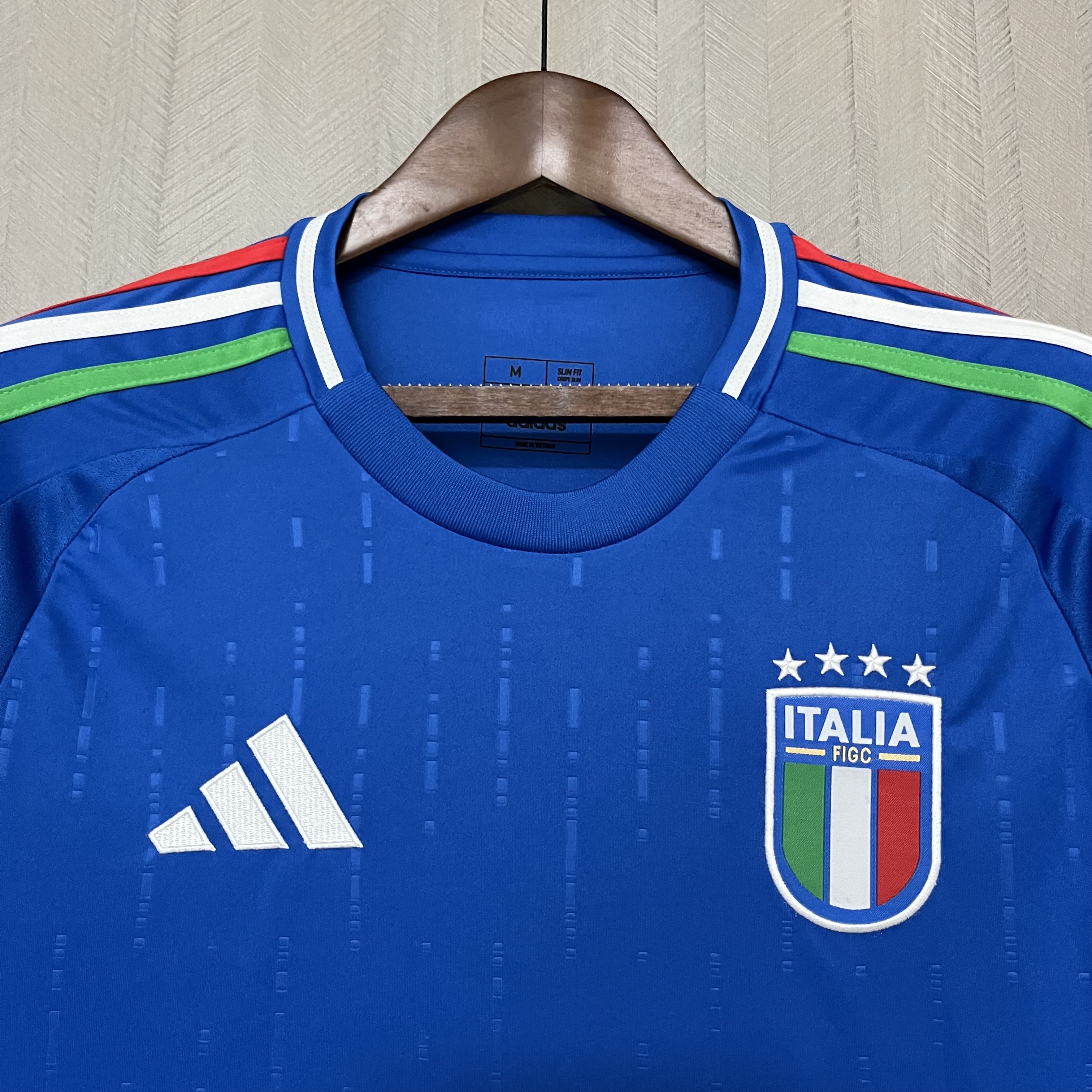 2024-25 Italy home Football jersey
