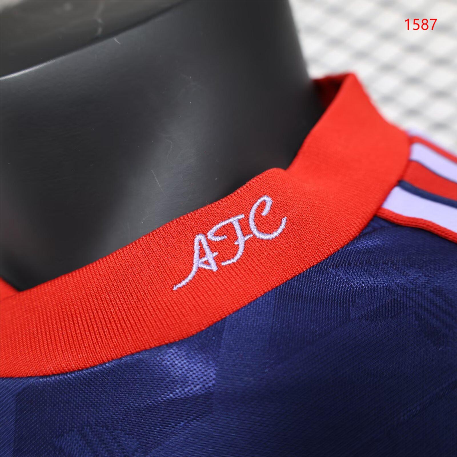 Players 2024-25 Arsenal Retro Long Sleeve football jersey