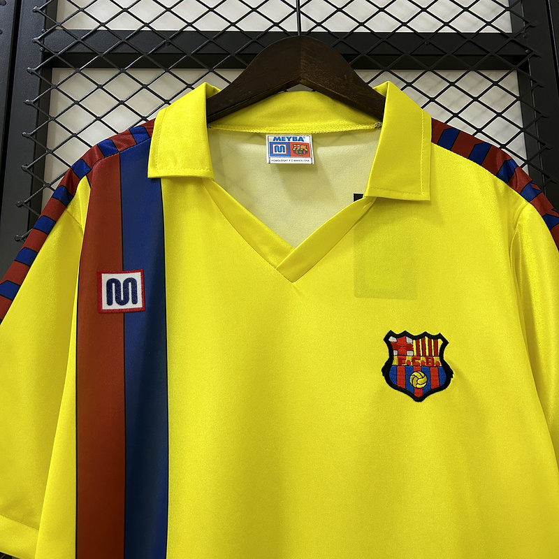 Retro 1982-84 Barcelona Away Football jersey retro