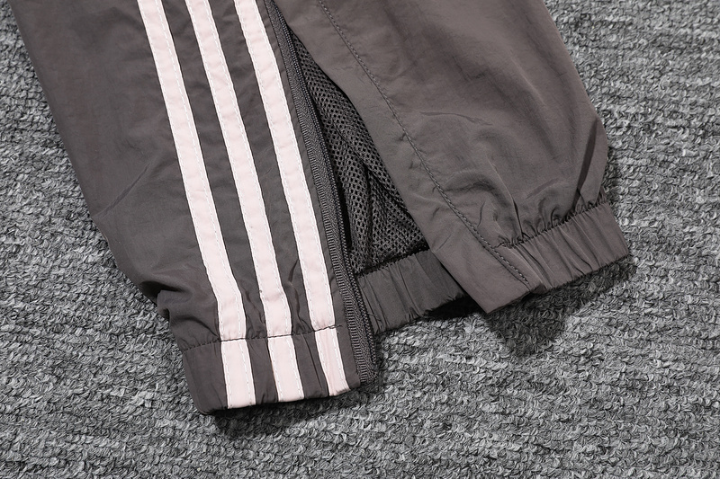 2024 Real Madrid Trefoil Windbreaker Spring and Autumn Set Retro