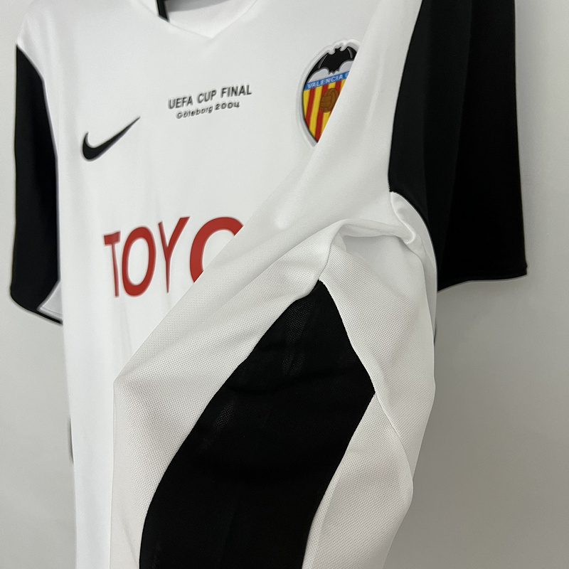 Retro 2003-04 Valencia Home Football jersey
