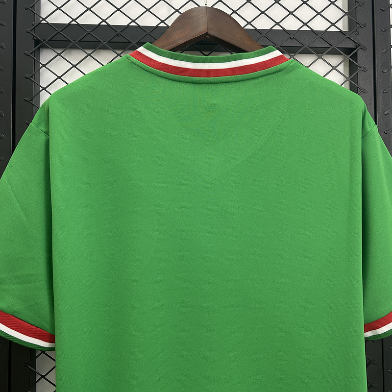Retro 1970 Mexico home football jersey Retro