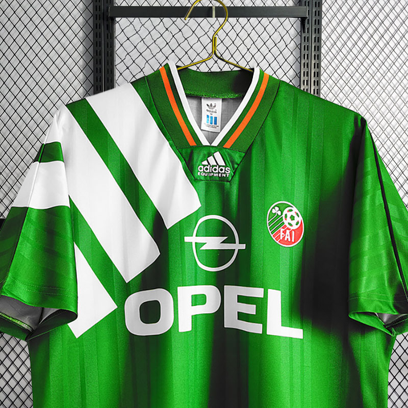 retro 1992-94 Republic of Ireland home retro football jersey