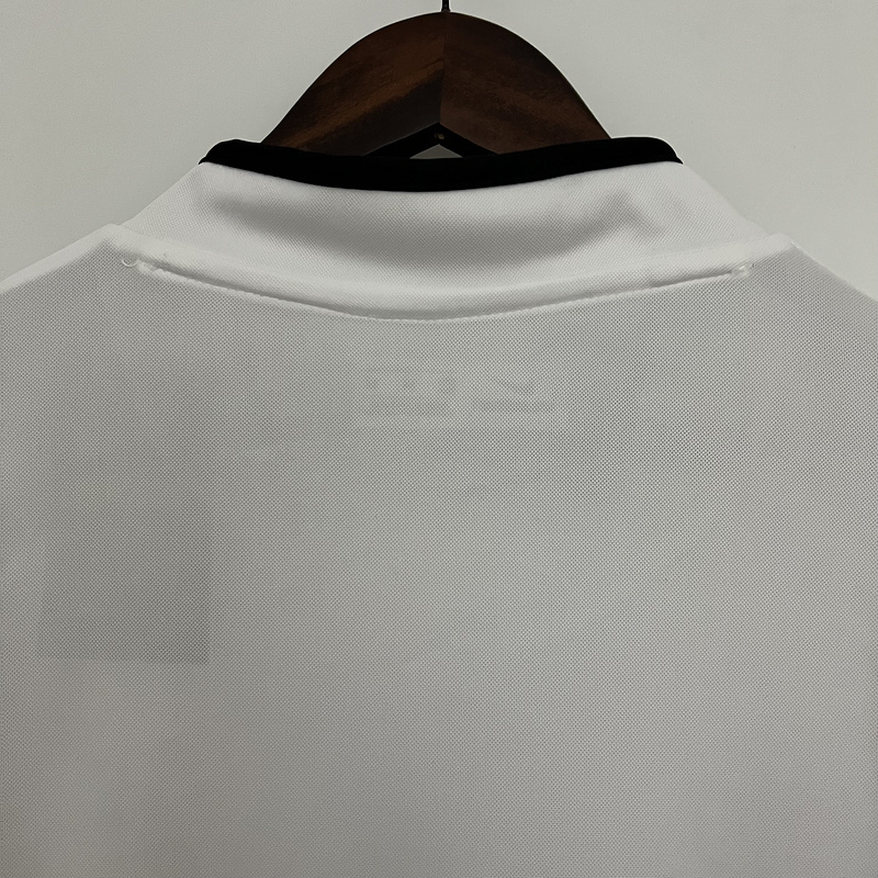 Retro 2003-04 Valencia Home Football jersey