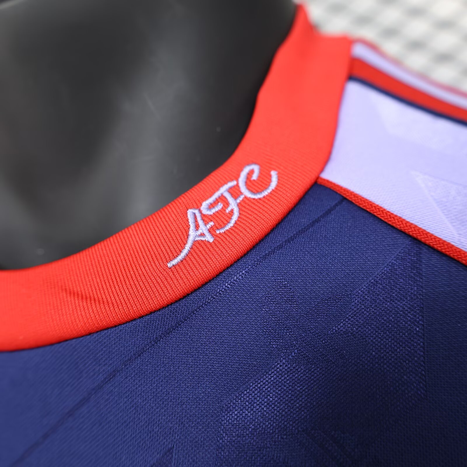 Player 2024-25 Arsenal Retro Shirt - Players