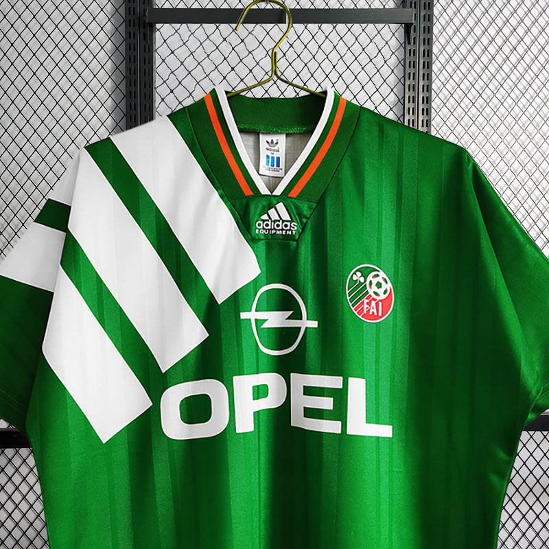 retro 1992-94 Republic of Ireland home retro football jersey