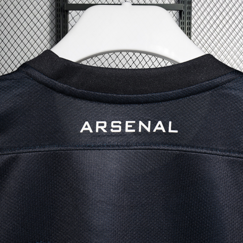 Retro Player 2011-12 Arsenal away Long Sleeve Football jersey retro
