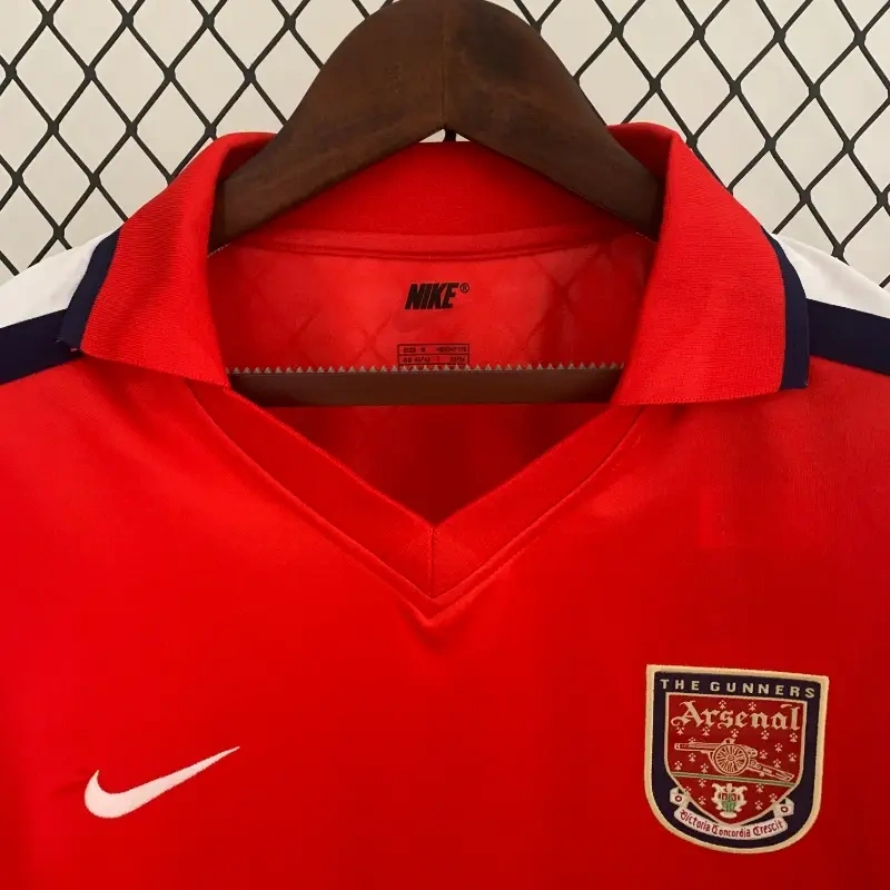 Retro 1999-02 Arsenal Home BERGKAMP ADAMS HENRY Football jersey retro