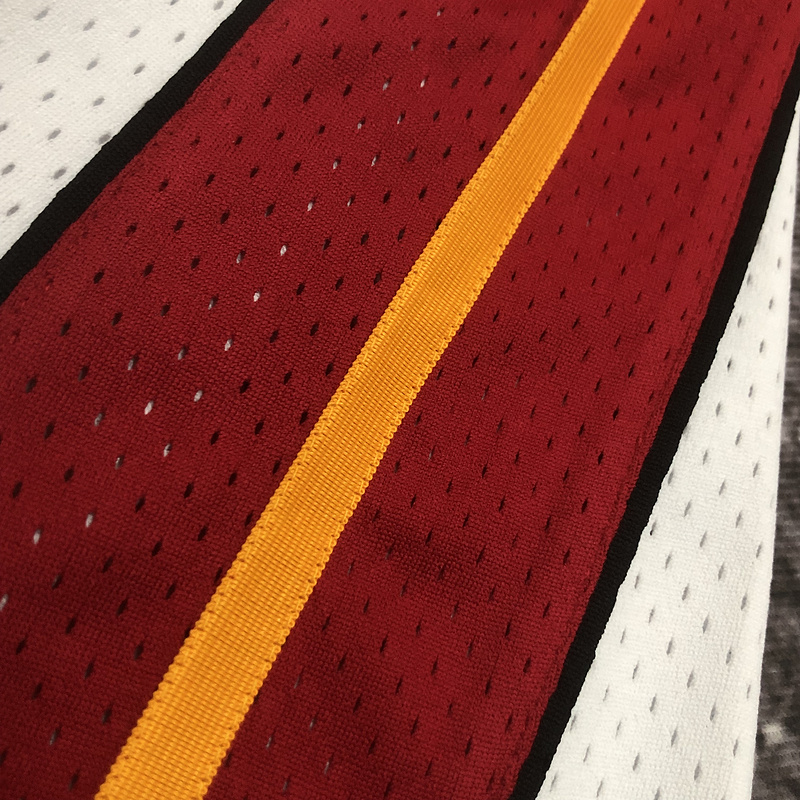 2005-06 NBA Miami Heat 3 WADE Basketball jersey