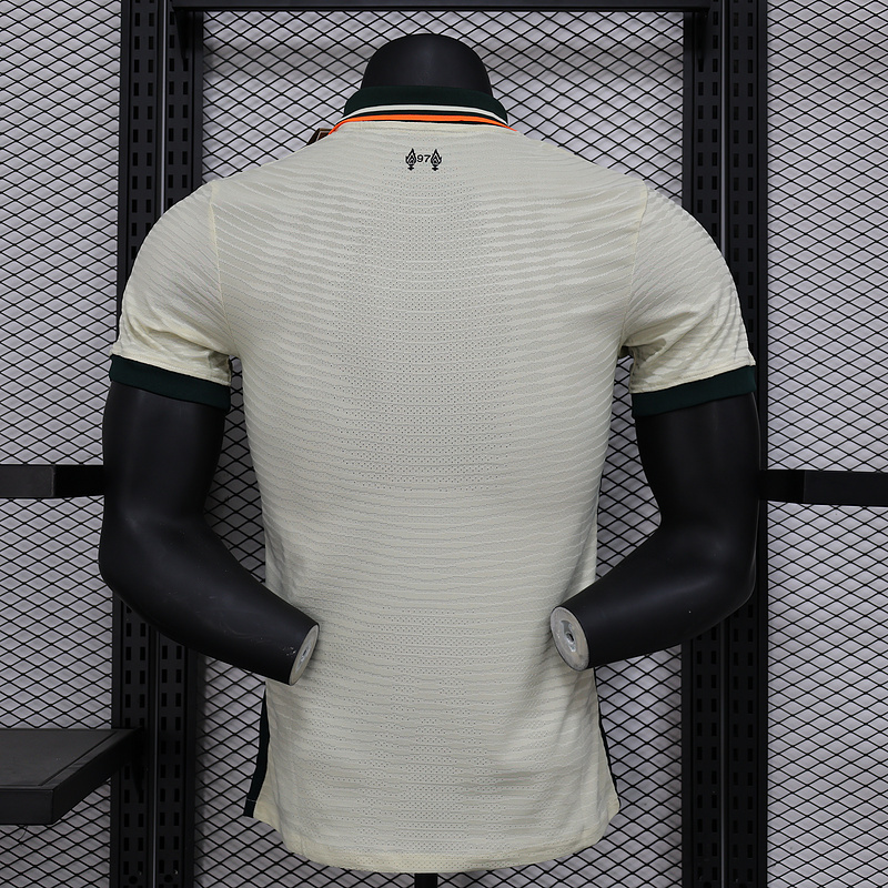 Retro Player 2021-22 Liverpool Away Football jersey Retro