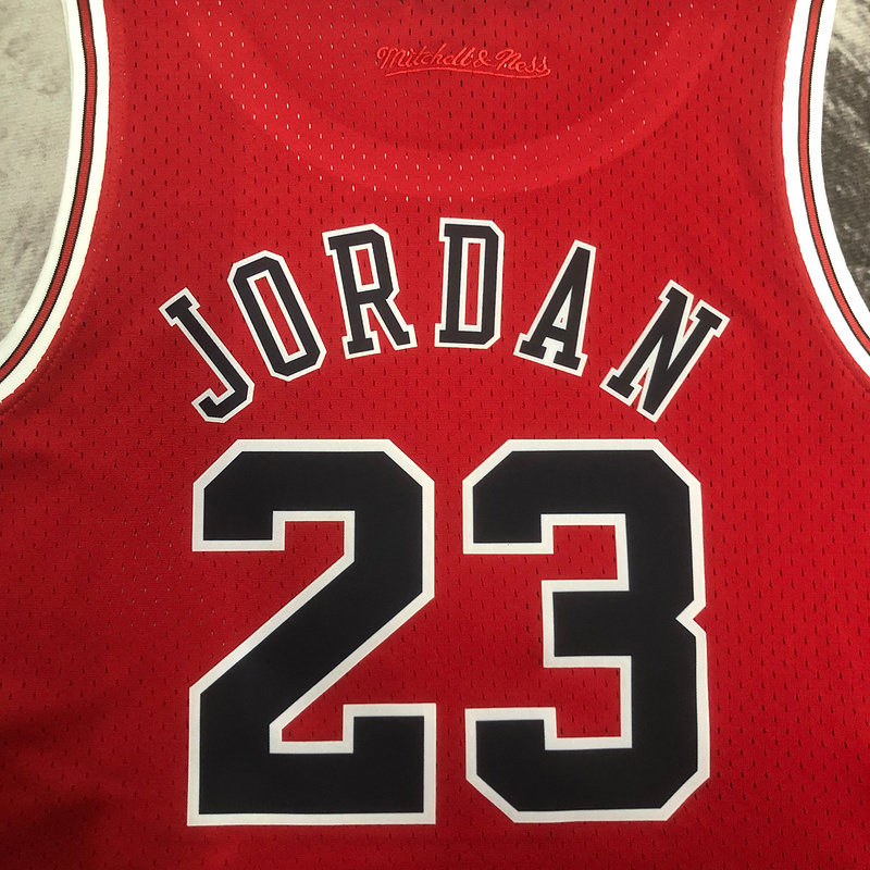 1997-98 NBA Chicago Bulls Woman 23 JORDAN Red Basketball Jersey