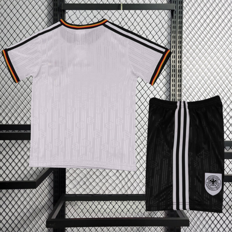Retro 1996 Germany Home KIDS MOLLER #7 Klinsmann #18 KUNTZ #11 Football jersey retro