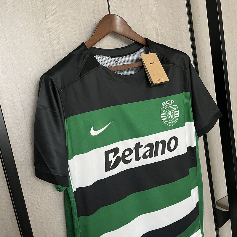 2024-25 Sporting Lisbon Home Football jersey