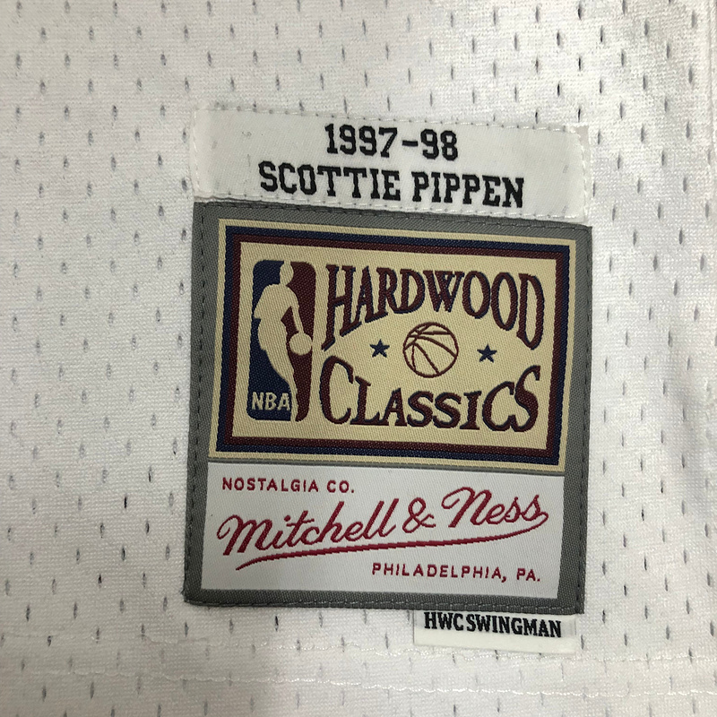 1997-98 NBA Chicago Bulls 33 PIPPEN Basketball Jersey