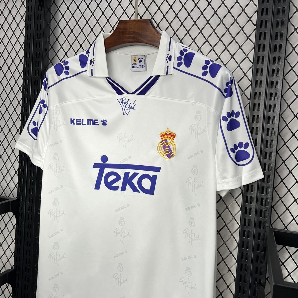 Retro 1994-96 Real Madrid Home Football jersey retro