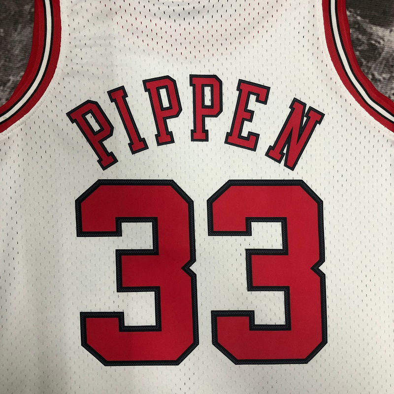 1997-98 NBA Chicago Bulls 33 PIPPEN Basketball Jersey
