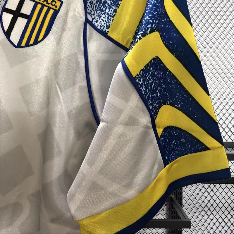 Retro 1995-97 Parma Away retro football jersey