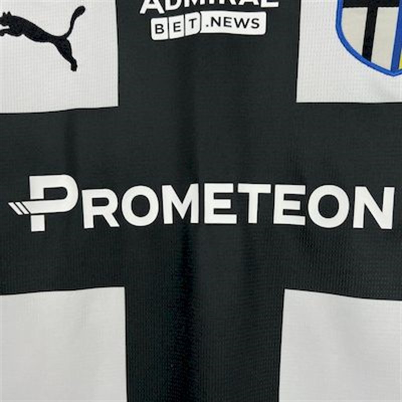 2025-26 Parma home season Football jersey
