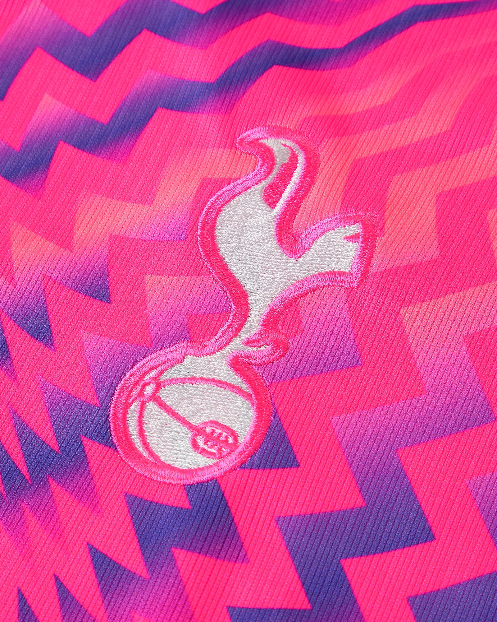 Youth Stadium Tottenham Hotspur Goalkeeper Shirt 2026_27 _ Spurs