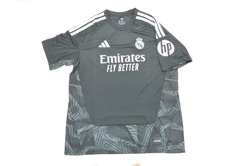 Real Madrid 26/27 Third Football Jersey