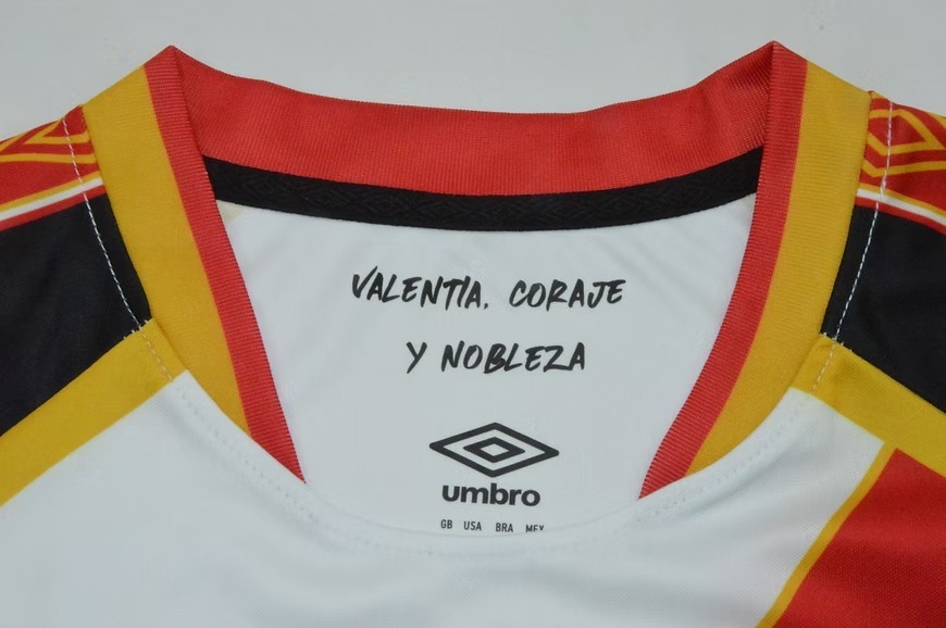 Rayo Vallecano 26/27 Home Football Jersey