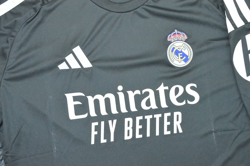 Real Madrid 26/27 Third Football Jersey