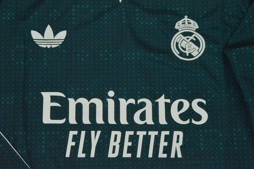 Real Madrid 26/27 Away Long Sleeve Football Jersey