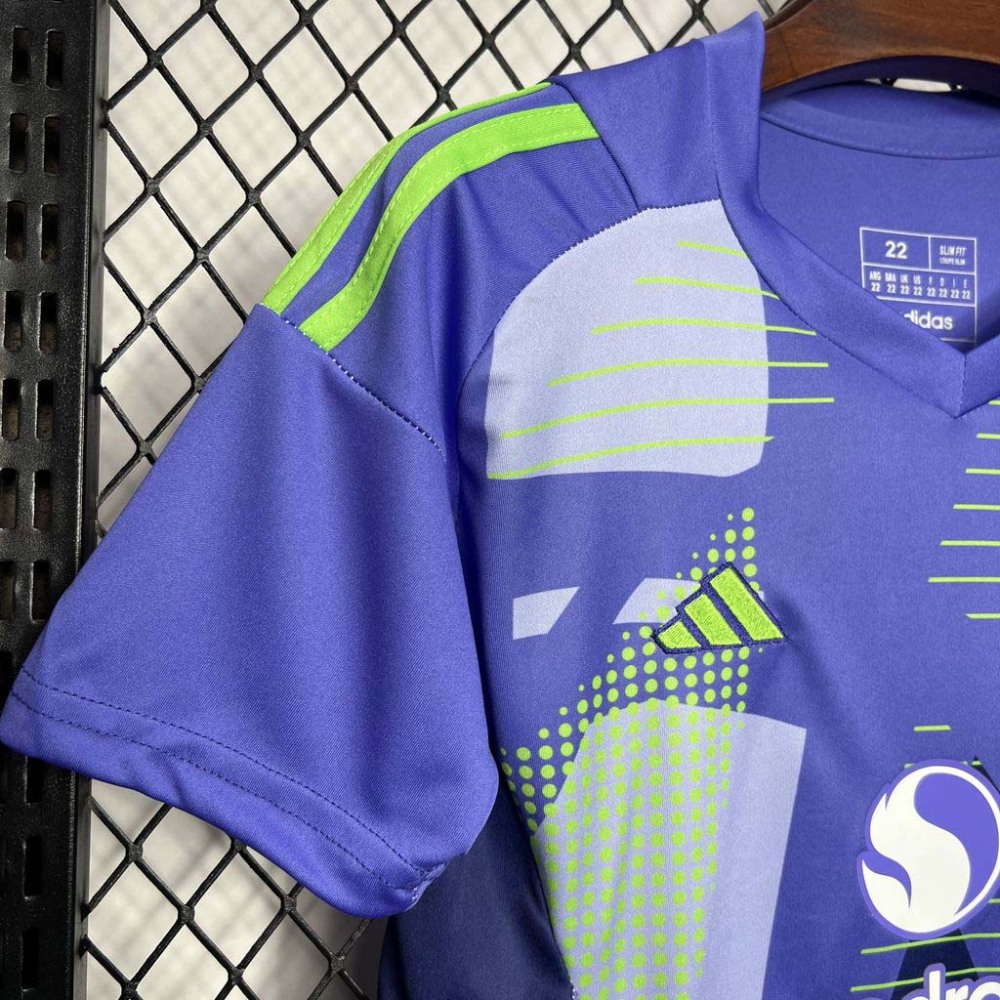 2024-2025 Kids Manchester United Goalkeeper Home Football Shirt 1:1 Thai Quality