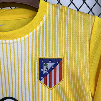 2025-2026 KIDS Atletico Madrid Goalkeeper Football Shirt 1:1 Thai Quality