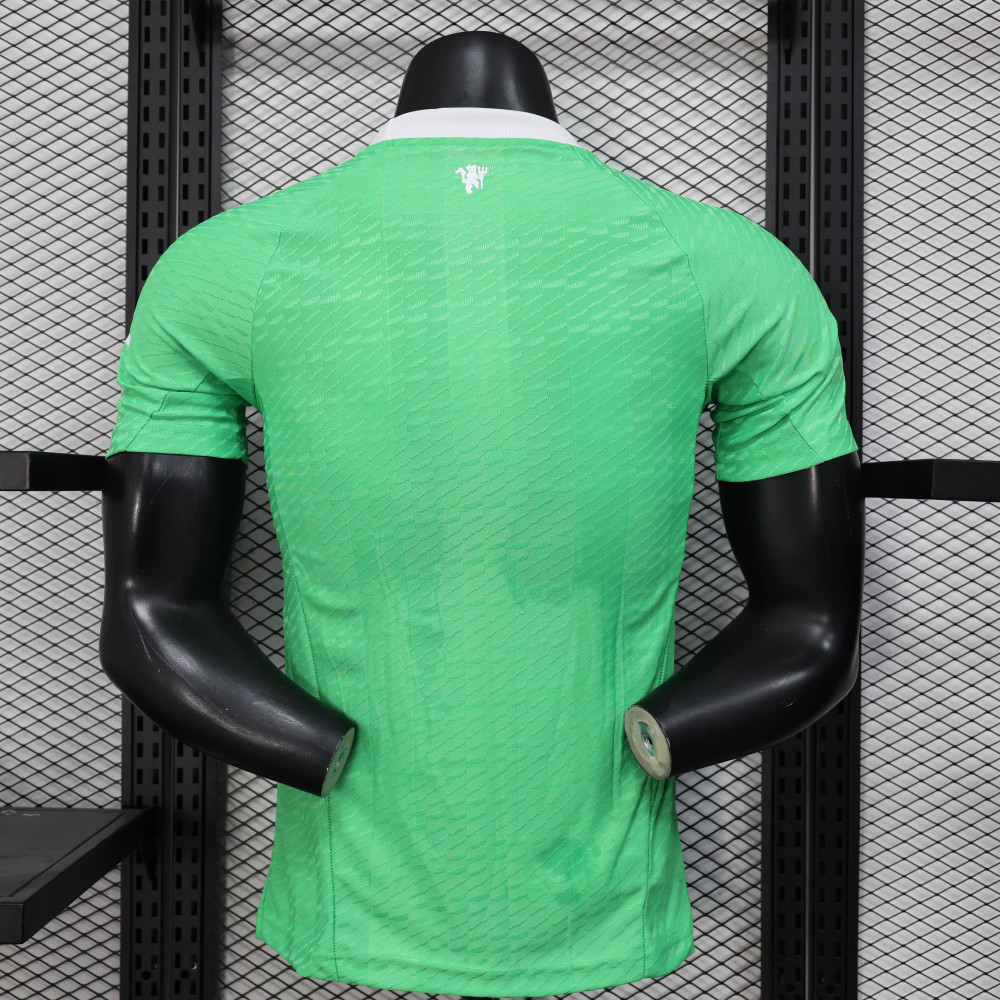2025-2026 Player Version Manchester United Goalkeeper Football Shirt 1:1 Thai Quality