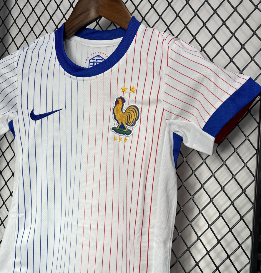 2024-2025 France KIDS Away Football Shirt 1:1 China Quality