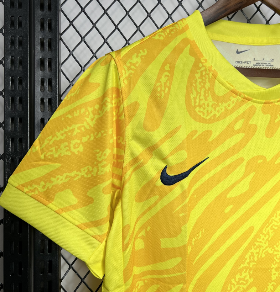 2024-2025 France Euro Goalkeeper uniform Jersey 1:1  China Quality