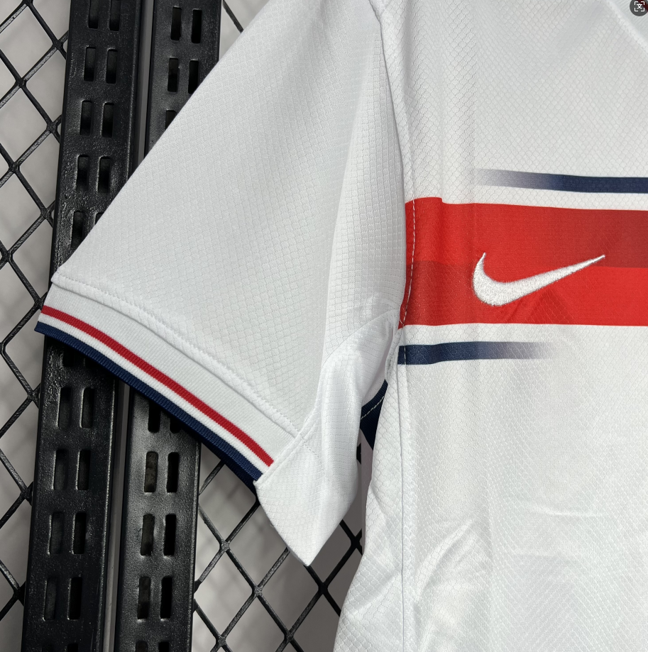 2024-2025 England Special Edition Football Jersey Player Edition 1:1  China Quality