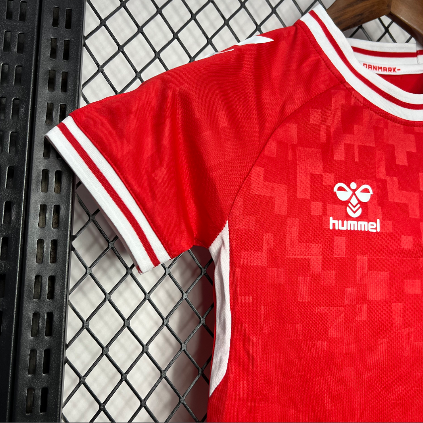 2024-2025 Denmark Kids Home Football Shirt 1:1 China Quality