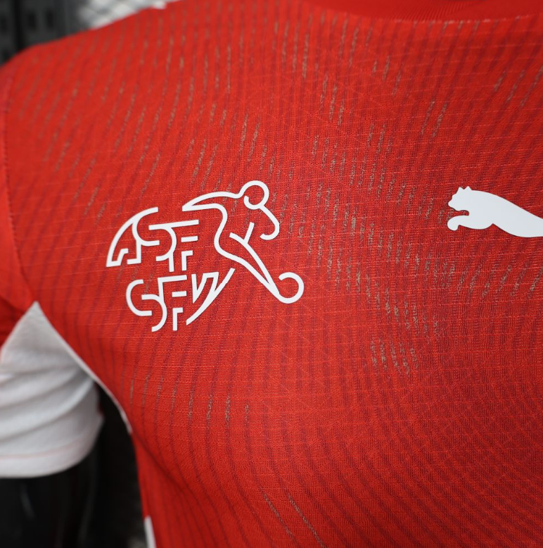 2026 Switzerland World cup Home Football jersey Player Edition 1:1  China Quality