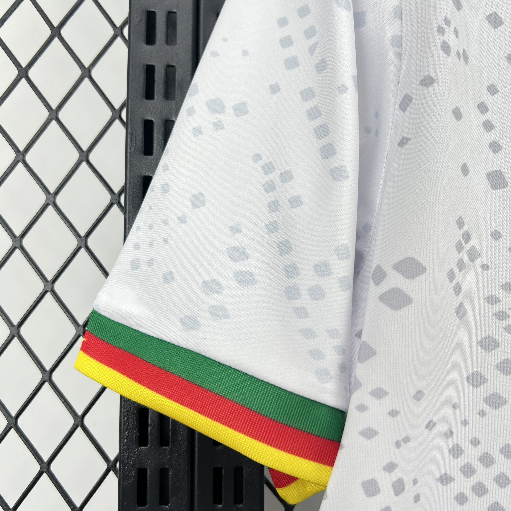 2026 World Cup Cameroon Away Football jersey Fan edition 1:1  China Quality