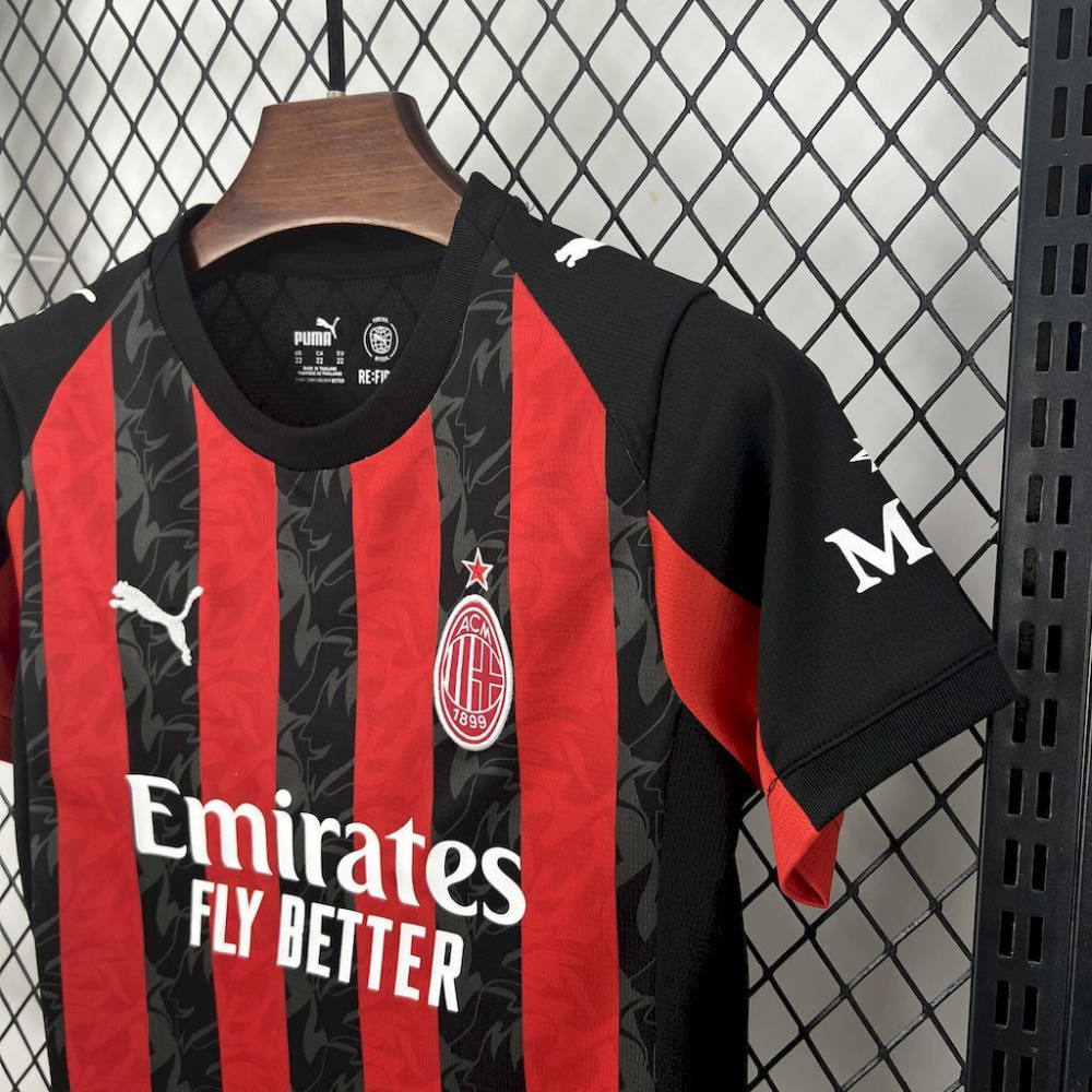 2025-2026 AC Milan Club Kids Home Football Shirt 1:1 China Quality