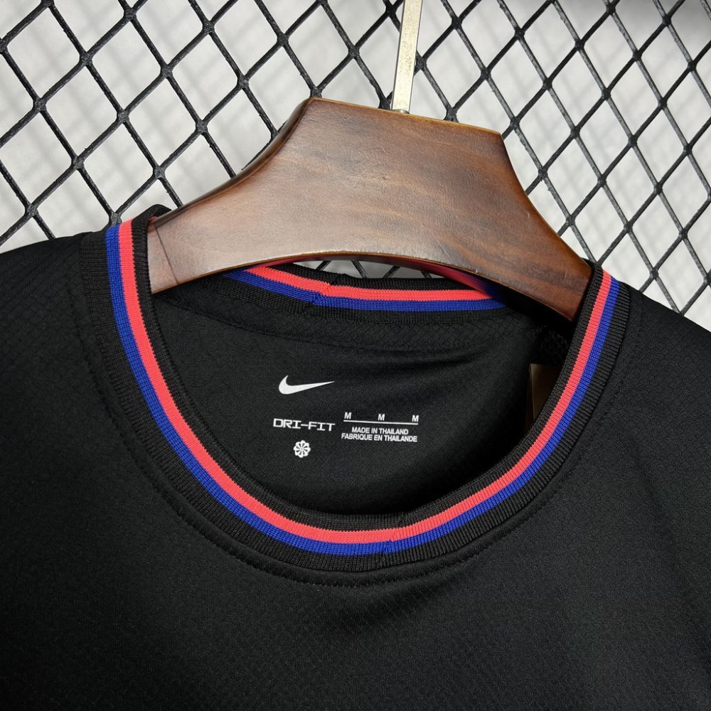 2024-2025 Barcelona Club Special Edition Football Fan edition 1:1  China Quality