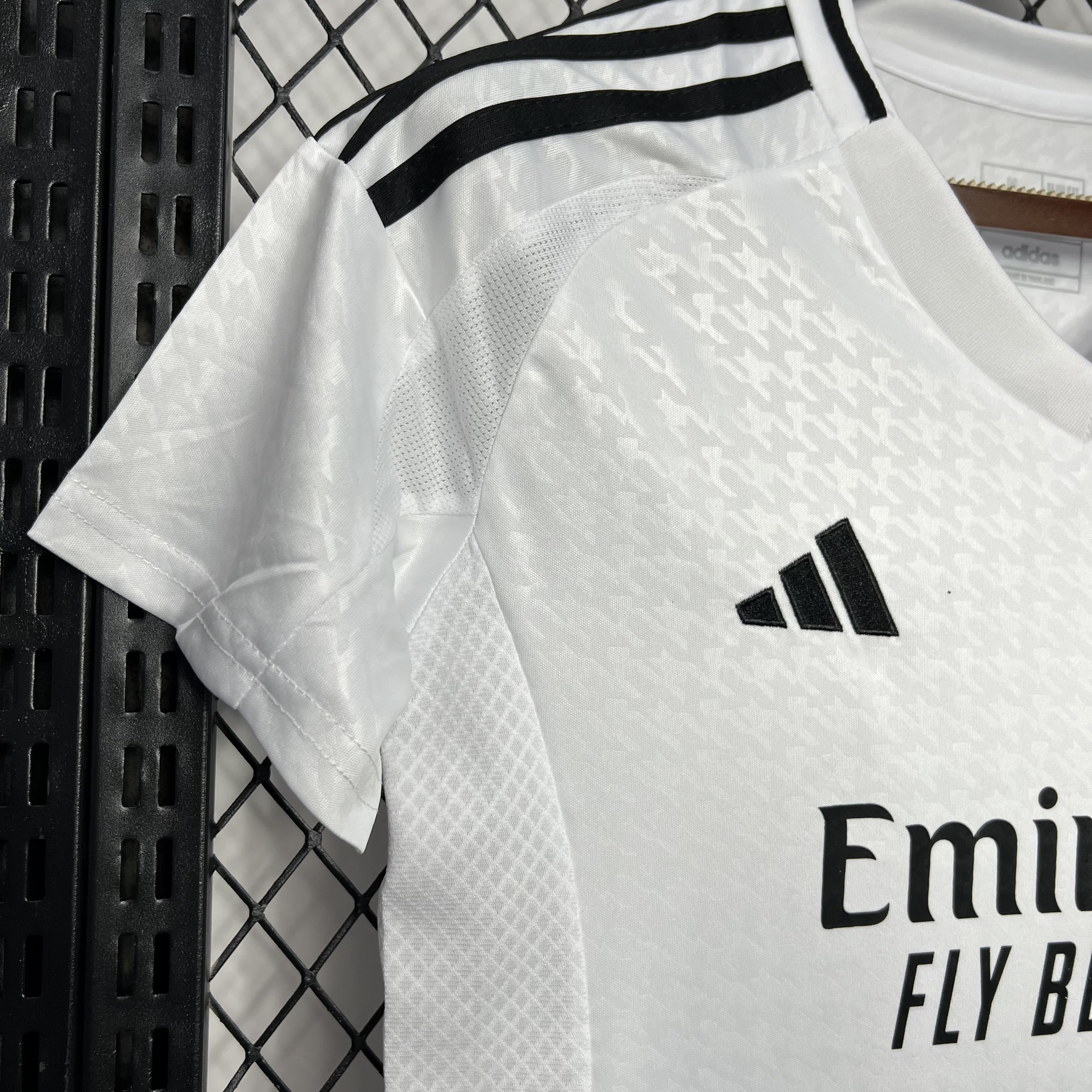 2024-2025 Real Madrid Club Women Football Home Jersey Fan edition 1:1 China Quality
