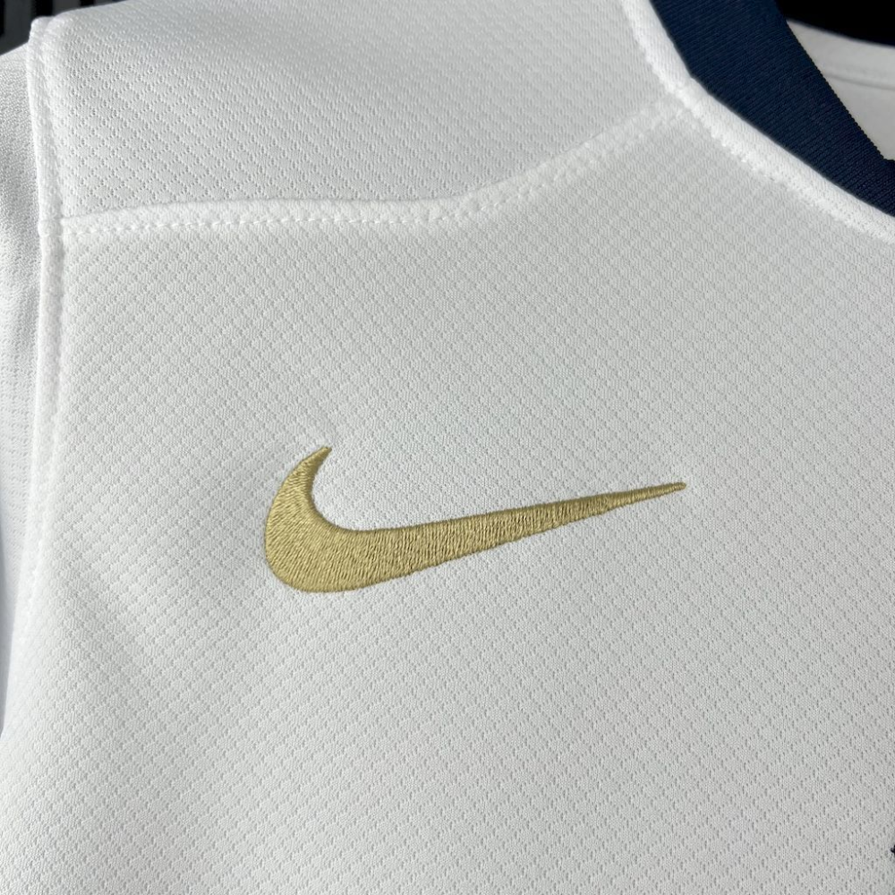 2025-2026 Barcelona Club White Special Edition Football jersey Fan edition 1:1 China Quality
