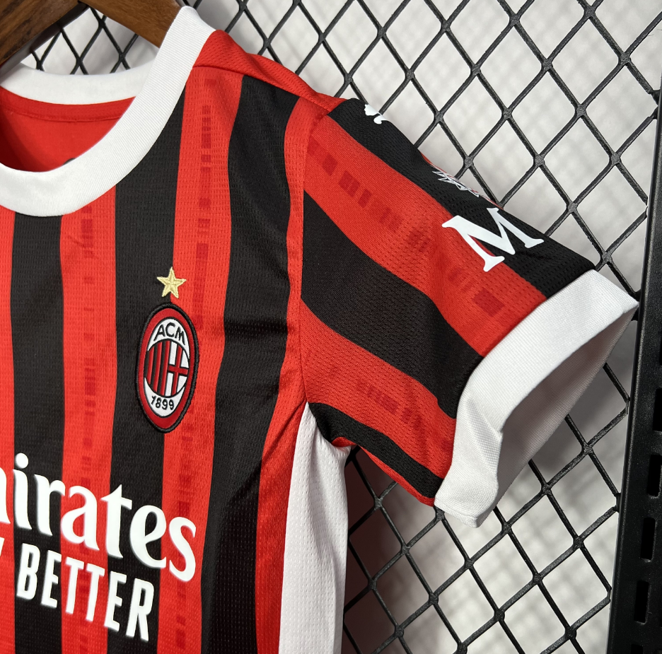 2024-2025AC Milan Club Kids Home Football Shirt 1:1 China Quality