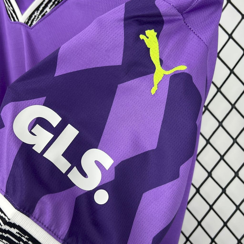 2024-2025 Borussia Dortmund Club Goalkeeper Special Football Jersey Fan edition 1:1  China Quality