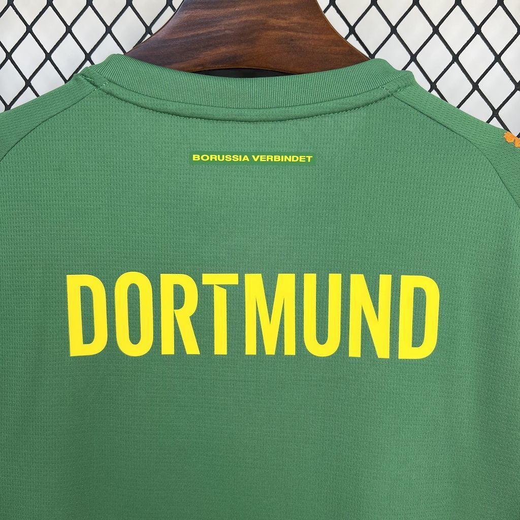 2024-2025 Borussia Dortmund Club Goalkeeper Football Jersey Fan edition 1:1  China Quality